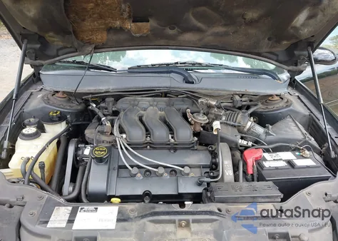 2002 Ford Taurus Ses из США, поврежденный, VIN 1FAFP55S92G250401